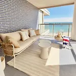 아파트 Casa Levante - Renovated Sea View Apartment, Pool Access, Ac & Penon De Ifach Views - Costa Blanca