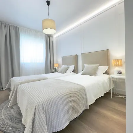 Casa Levante - Beach, Sea View, Heated Pool *