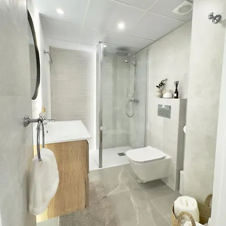 Casa Levante - Modern Beachfront With Sea View